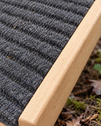 Rampe pliable en bois pour chien 70 cm, Modele unique — détails et finitions. Taille présentée : 70 cm.